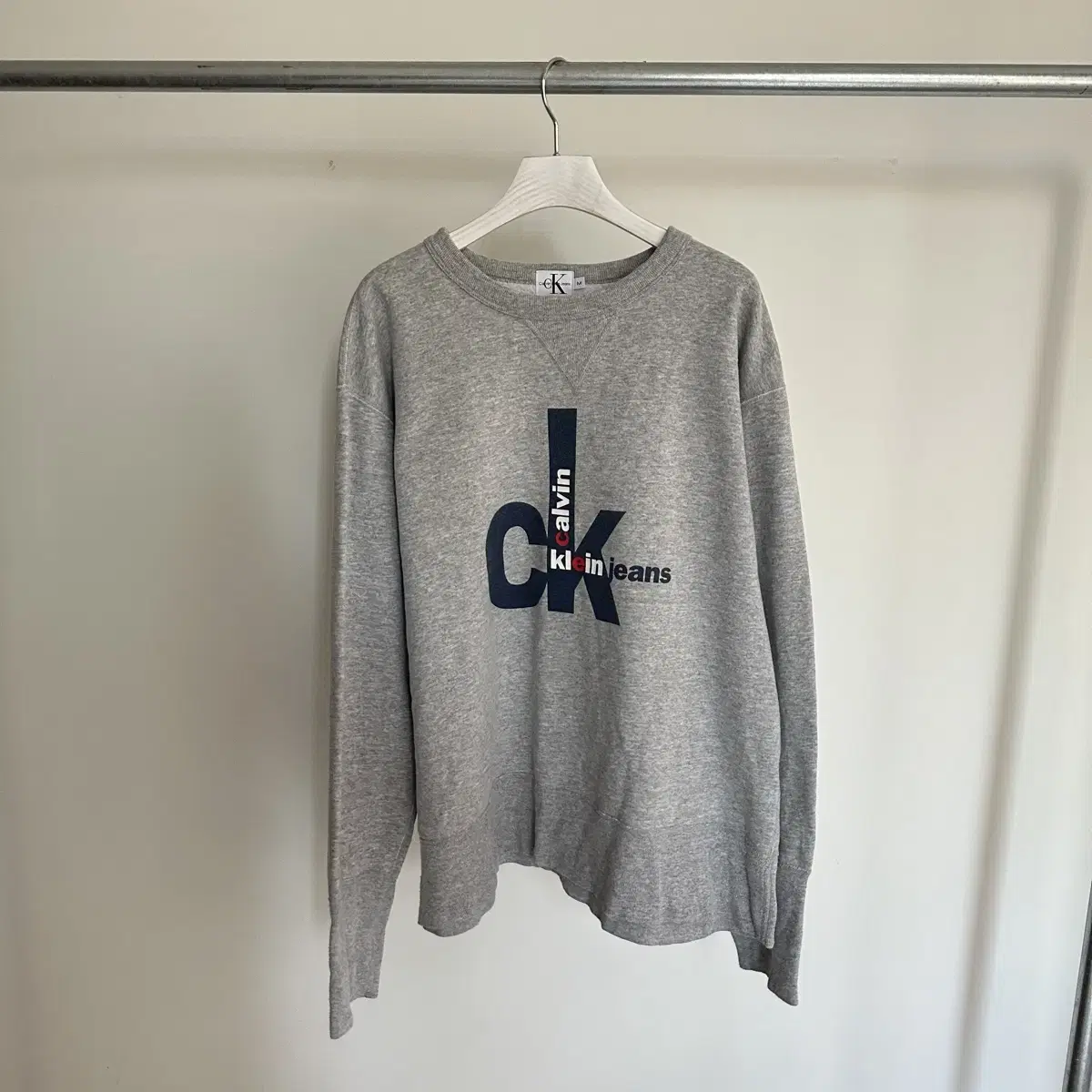 Calvin Klein CK Big Logo Man-to-Man Sweatshirt