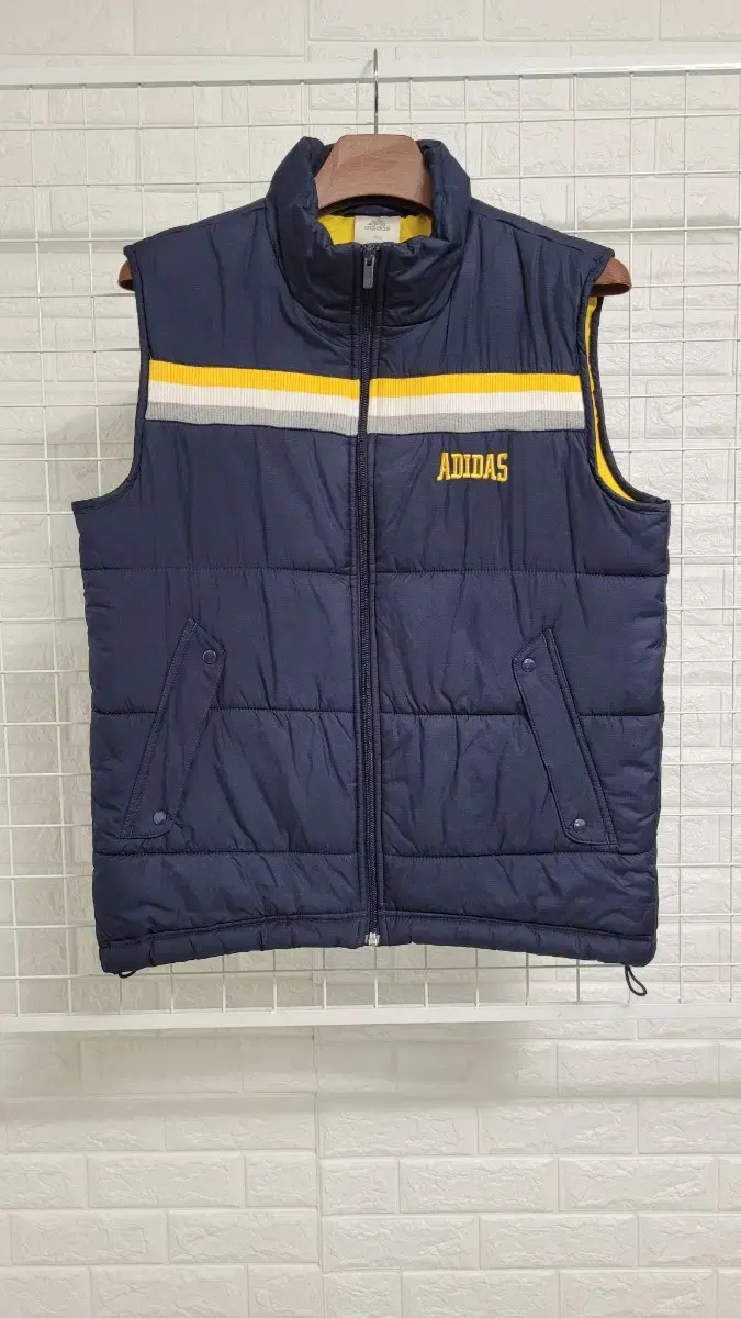 [100]Adidas Navy XYellowLogo V PaddedVest VestPadded 100