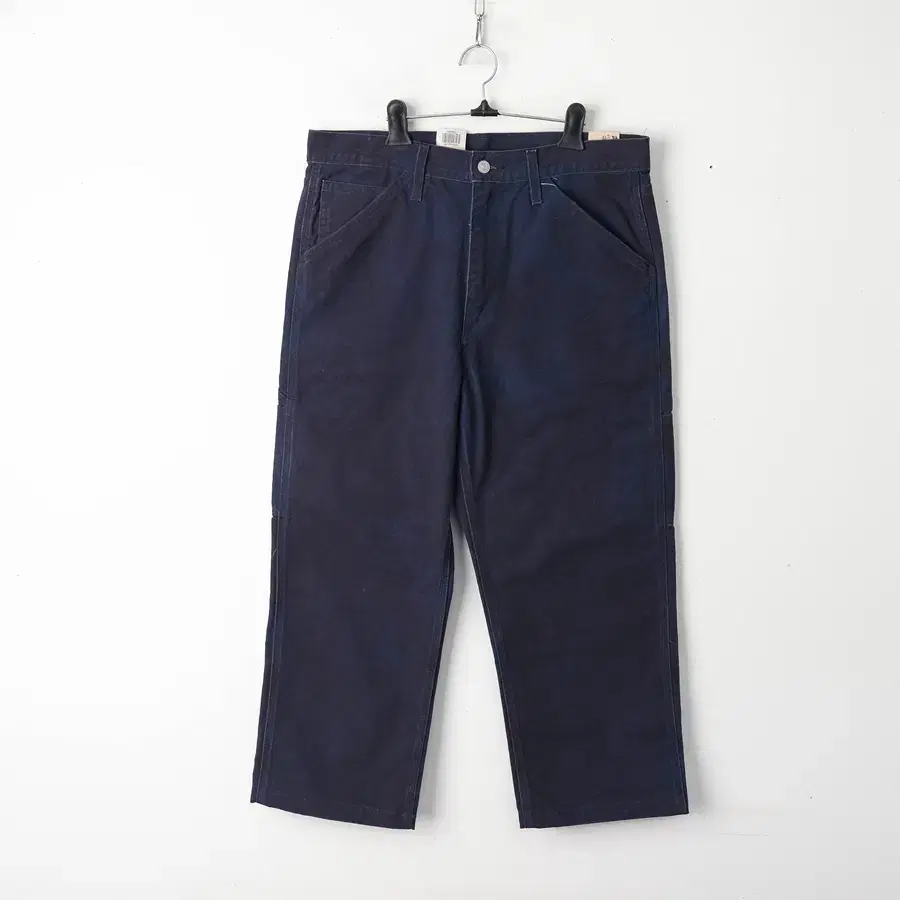 33/new Levi's Workwear 568 Carpenter Pants