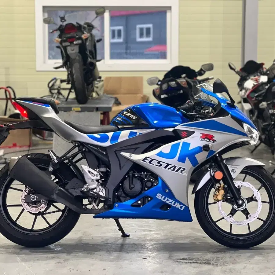 GSX-R 21년식 스페셜데칼 순정 바이크상태 최상급 차량 판매합니다