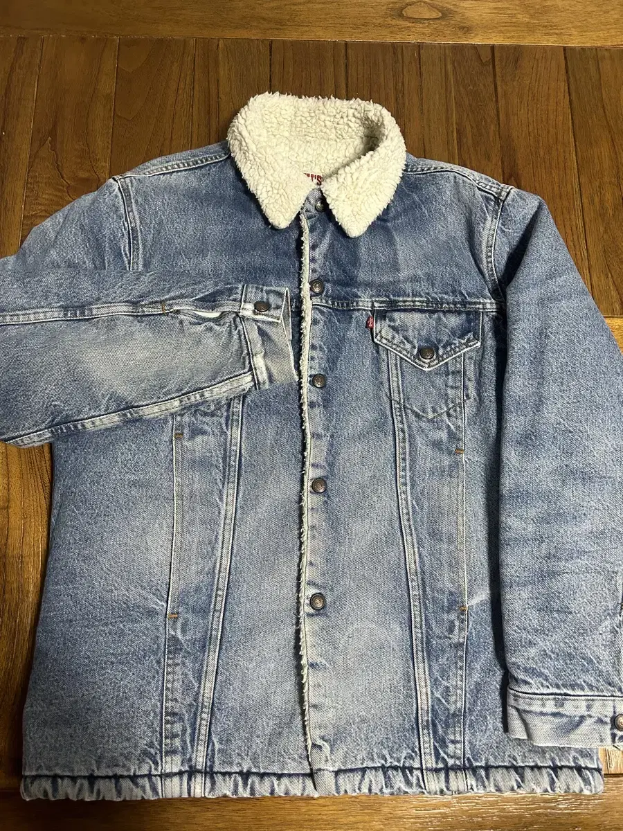 Levi's USA made Sherpa jacket sells size 105