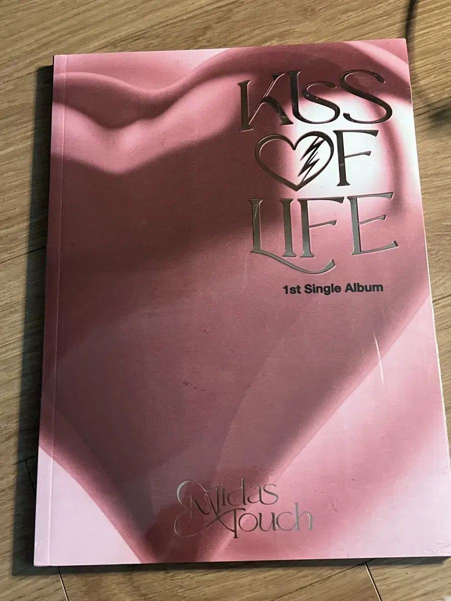 Kiss of Life sealed album wts sell Kiss of Life