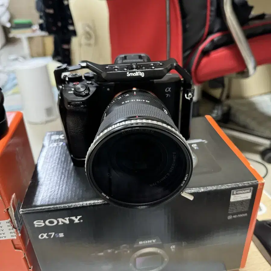 소니 A7s3 바디 팜니다.