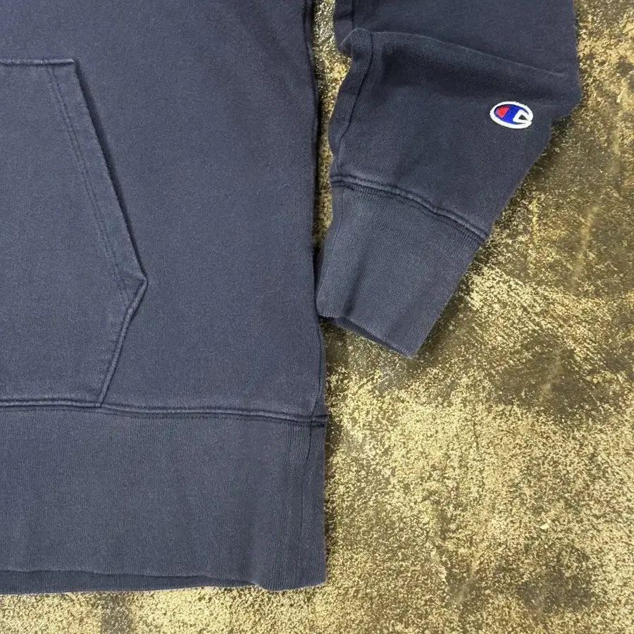 CHAMPION "SOUTH DAKOTA" Hooded Sweat