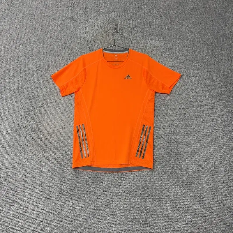 adidas Orange Functional Vahn 100