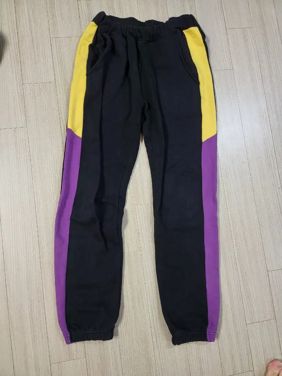 Chuu Running Jogger Pants for sale