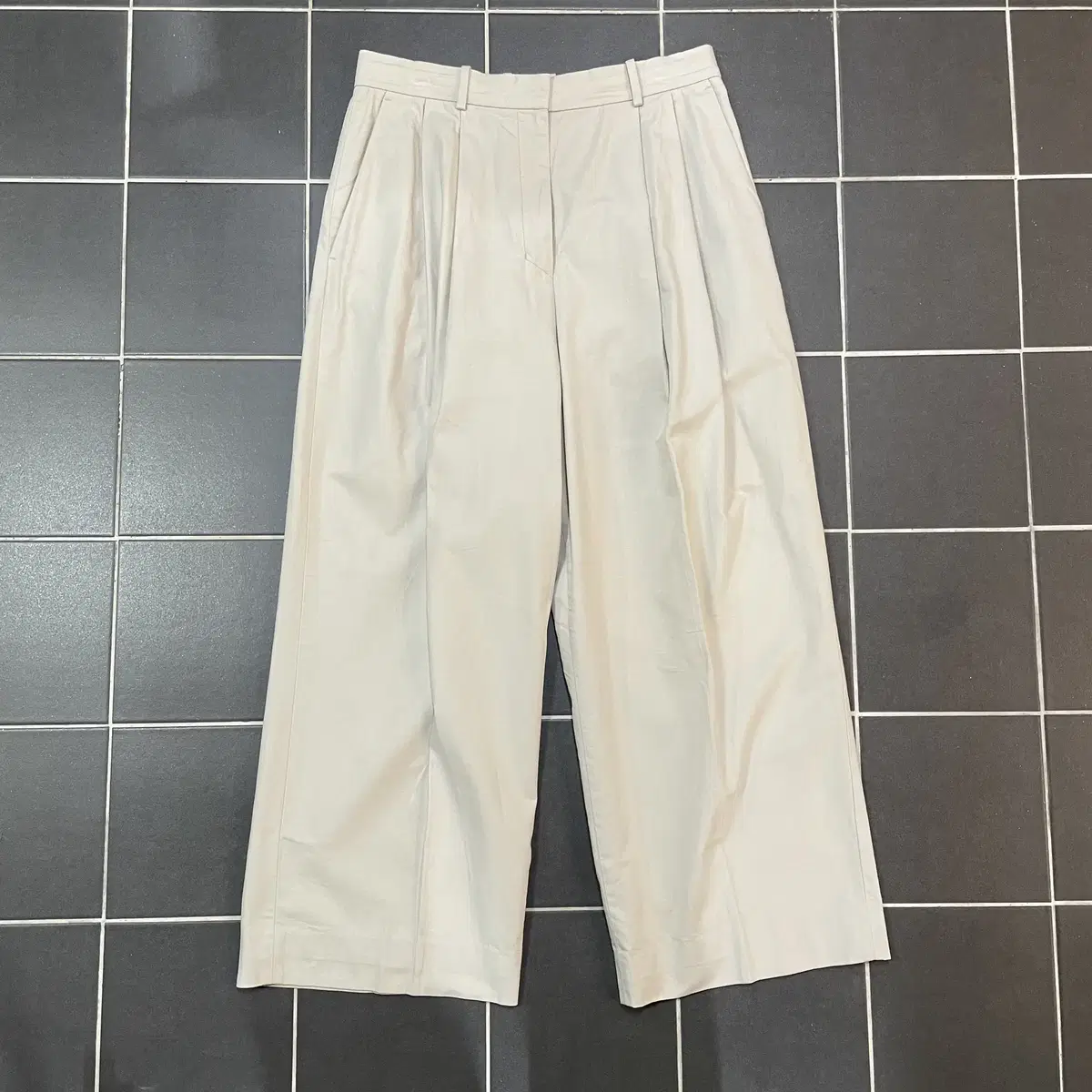 COS Two-Tuck Wide-leg Pants