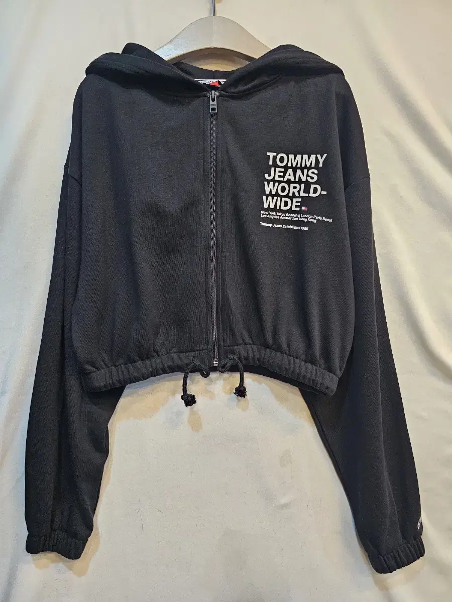 [새상품급] TOMMY 타미 숏 후드 집압 55~77사이즈 블랙