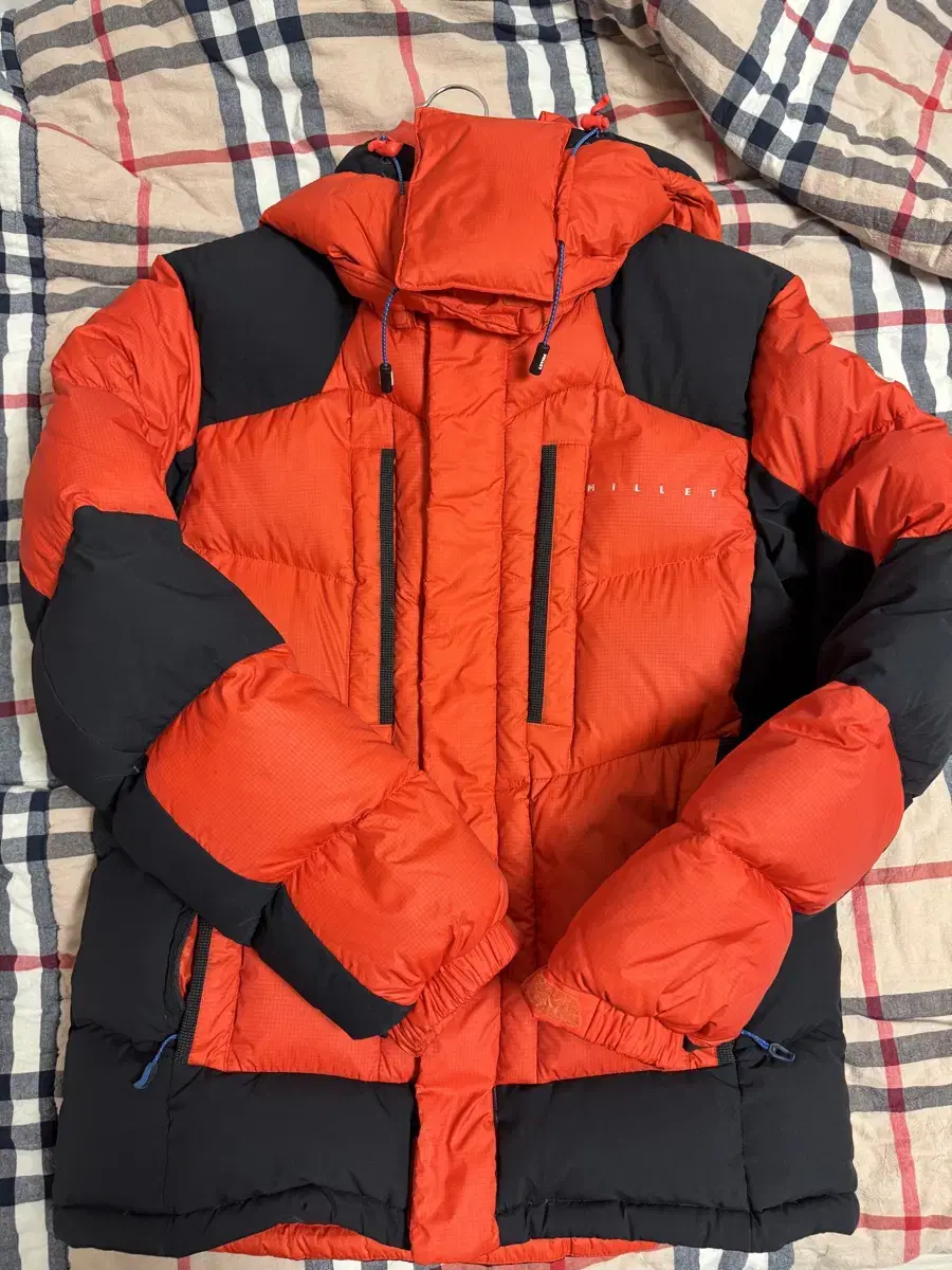 Miele Goose Down Padded Orange 95