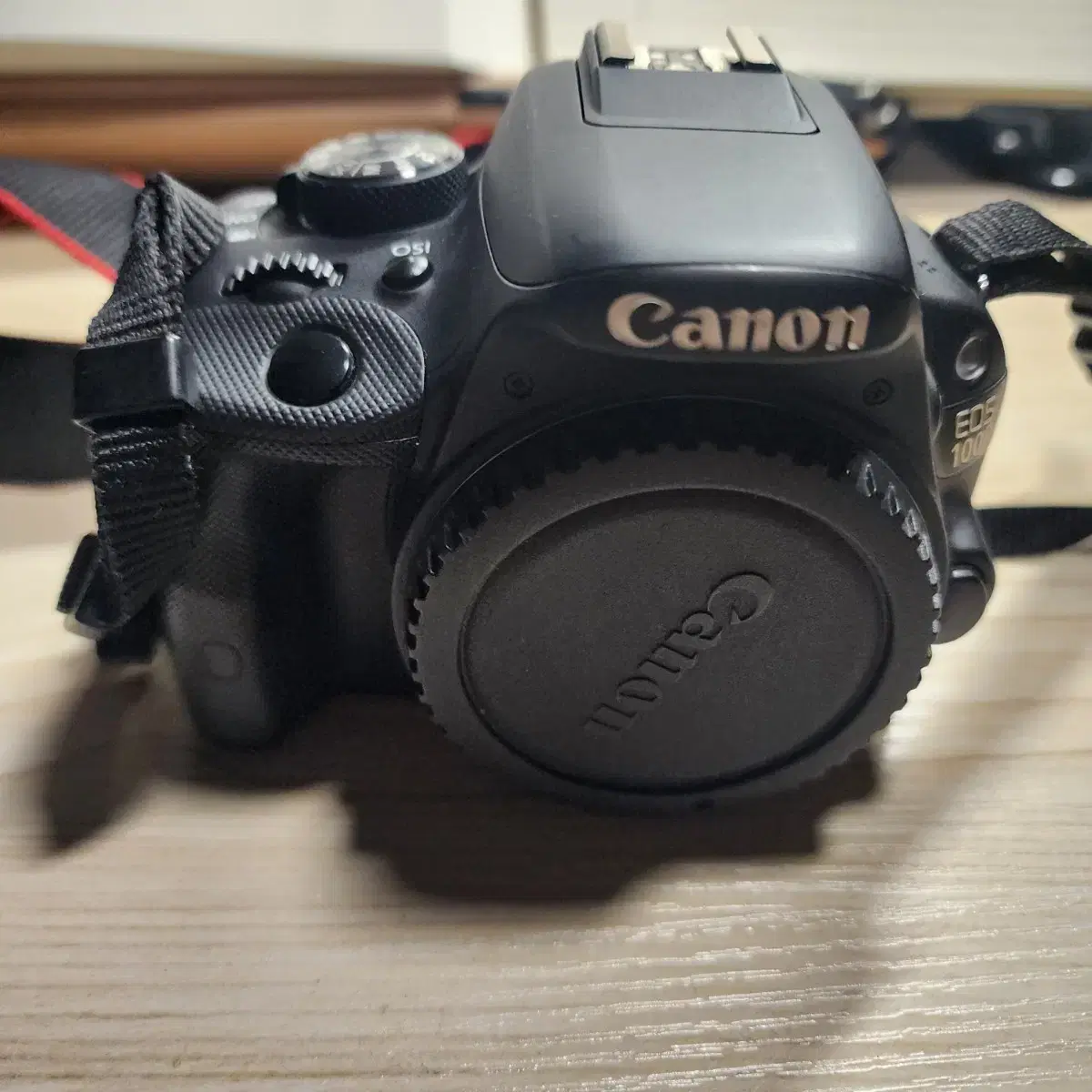 캐논 EOS 100d