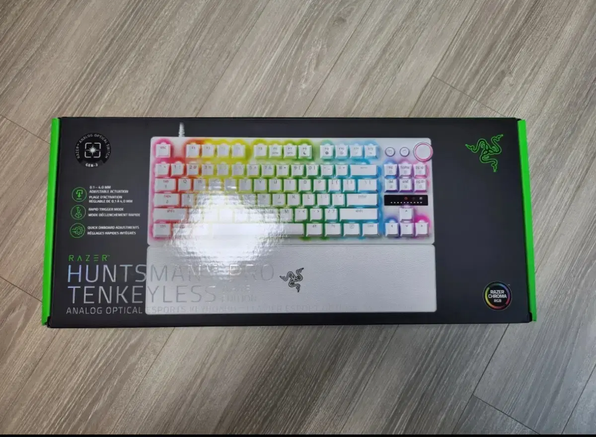 레이저 헌츠맨 v3 pro tkl 화이트