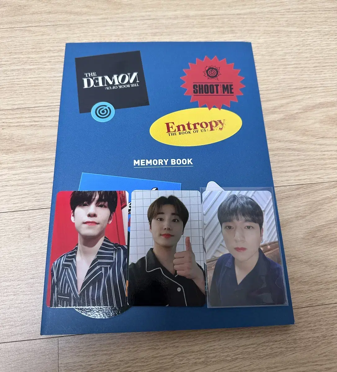 Day 6 Memory Book (with photocard)