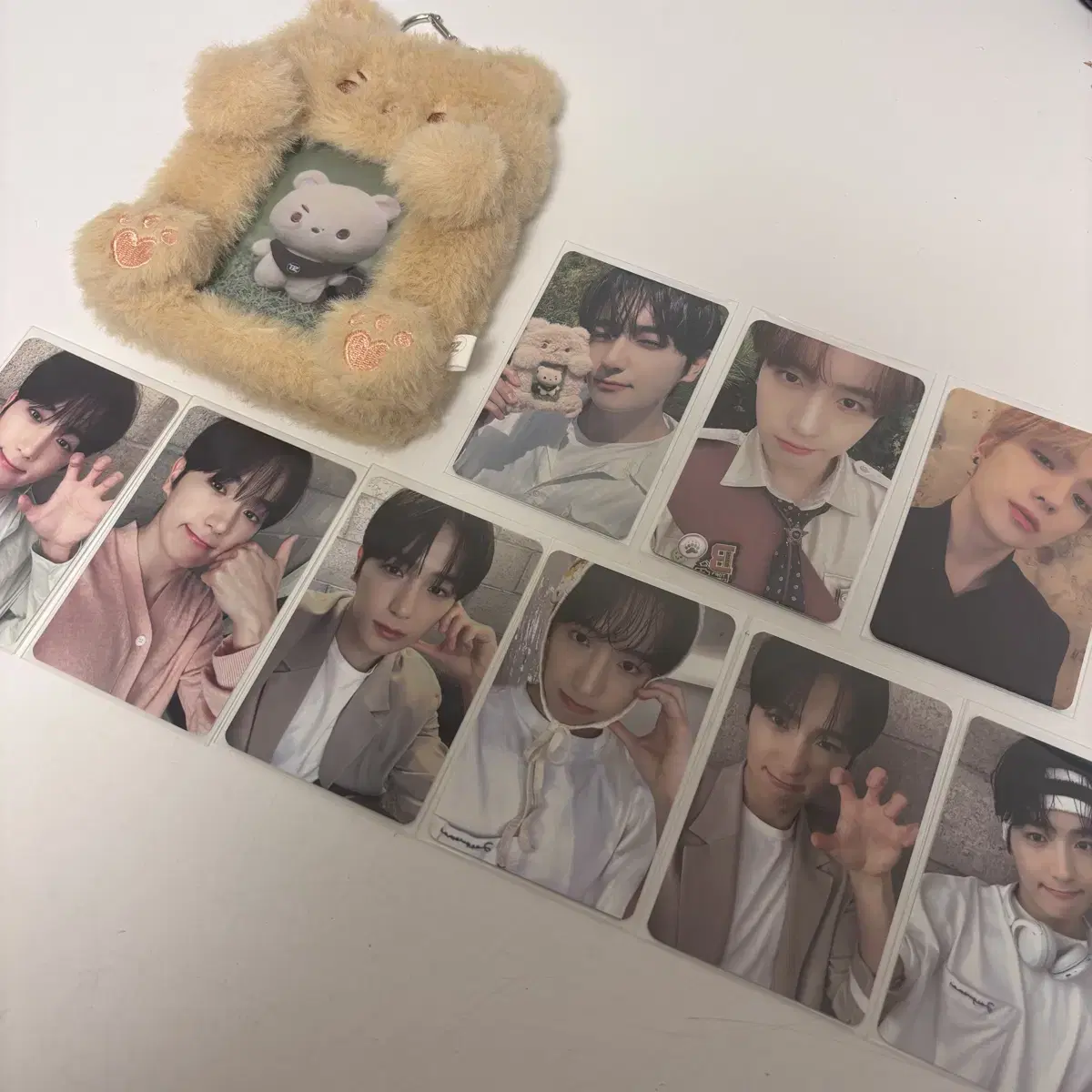 The Boyz hyunjae Generation Amphene photocard bulk Wts.