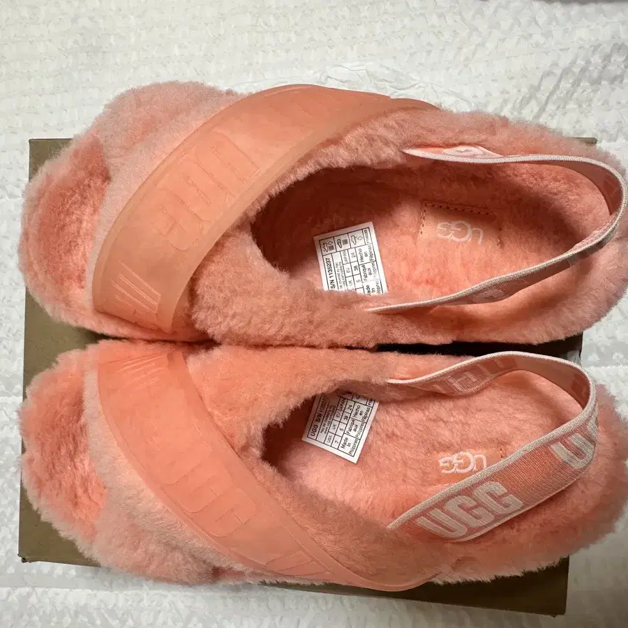 UGG 어그 퍼지타 클리어 샌들 Fuzzita Clear 양털 240