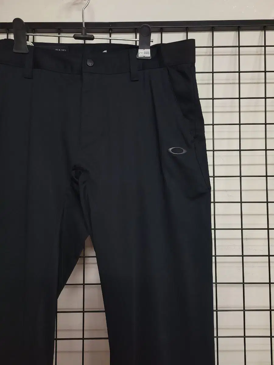 Oakley Slacks gaeul Pants Black