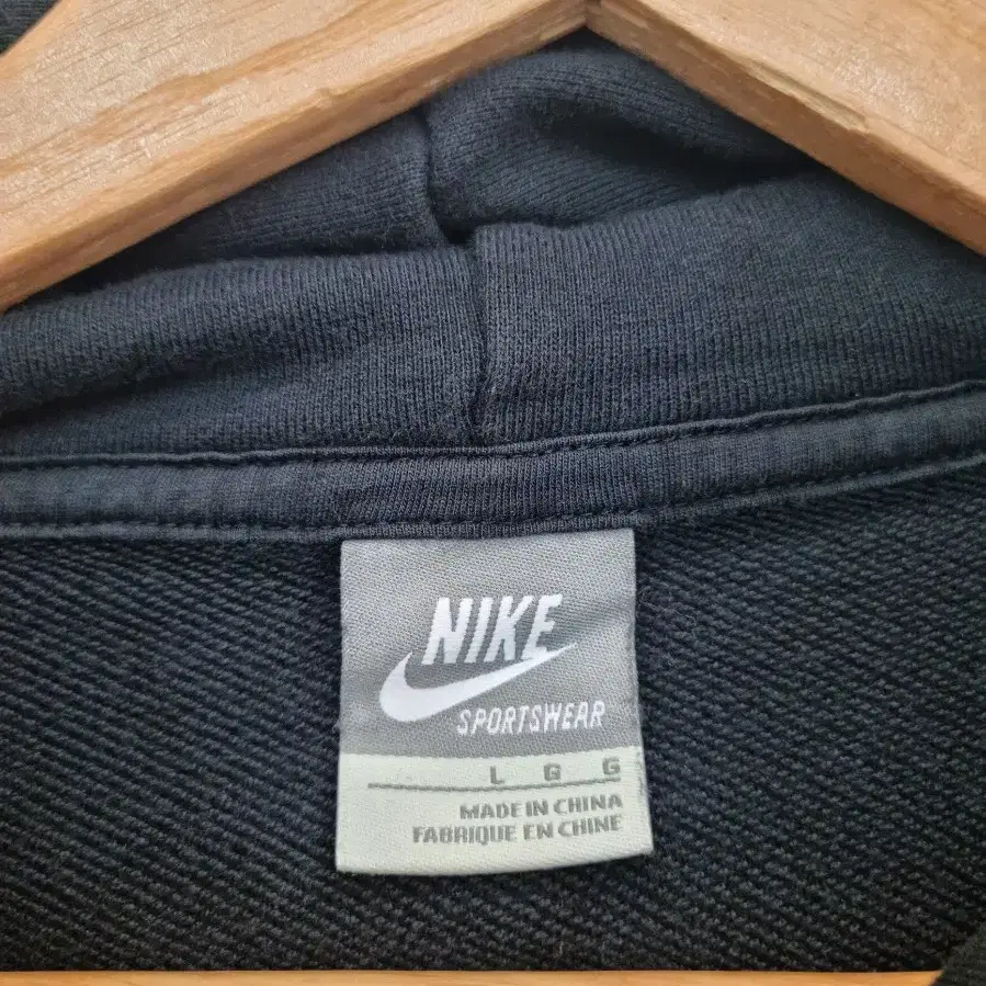 NIKE 나이키 크롭 후드 블랙빈티지 업사이클링 커스텀 패션 리폼