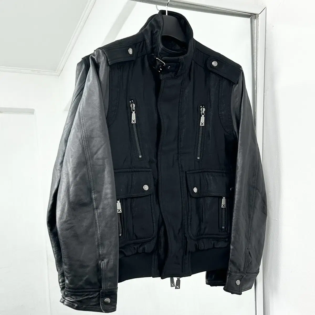 Richmond Two-Way High-Neck Leather Arm Jacket