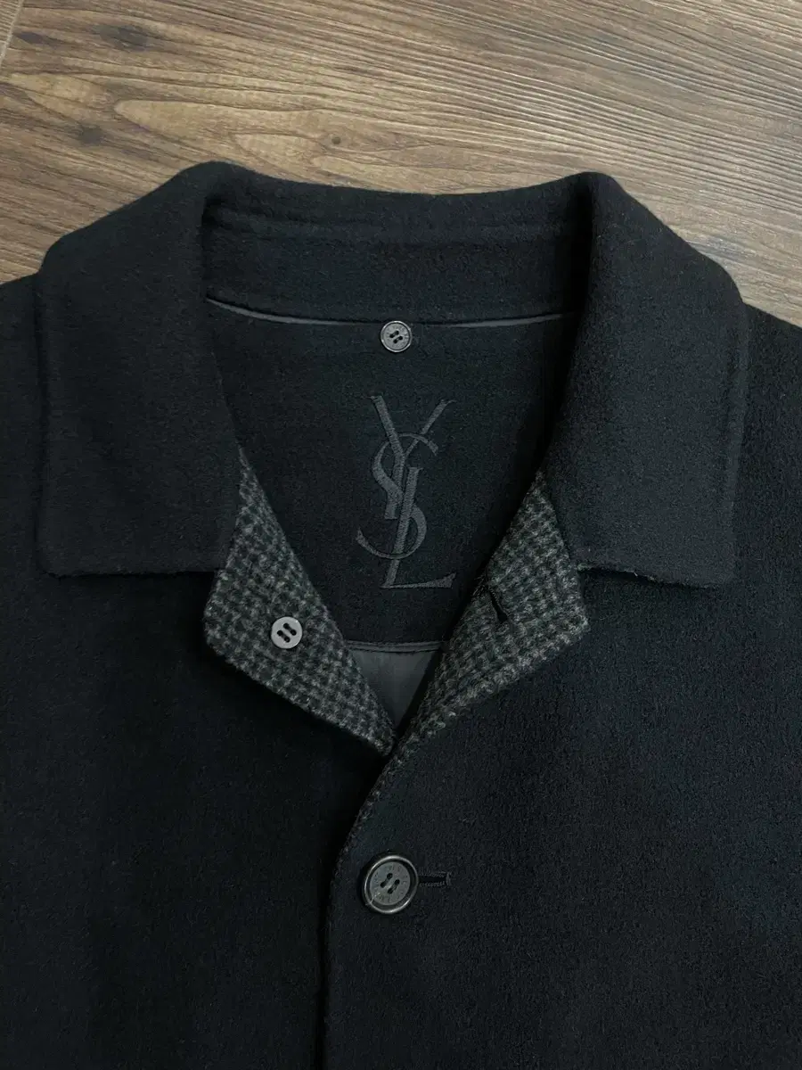 105 Yves Saint Laurent YSL Wool Coat Black with lining