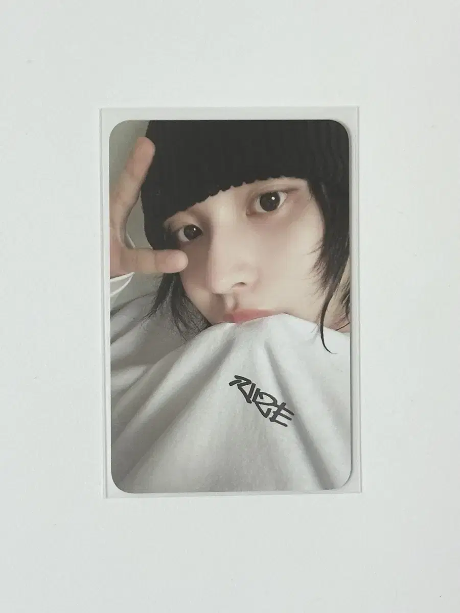 Spot) Rize Rize wonbin Valentine's Day MD Long Sleeve photocard Wts.