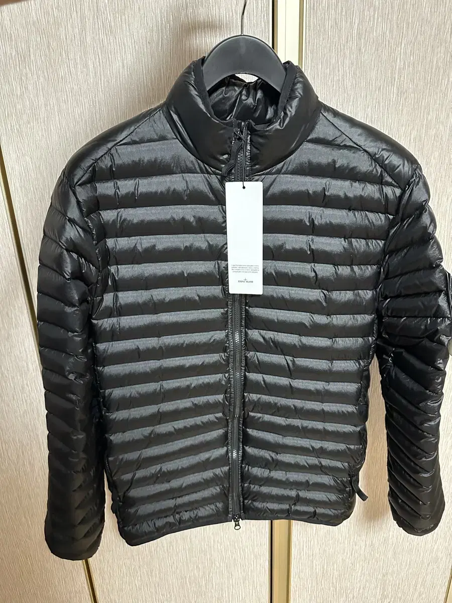 23ss Stone Island Room Woven Lightweight Padding M