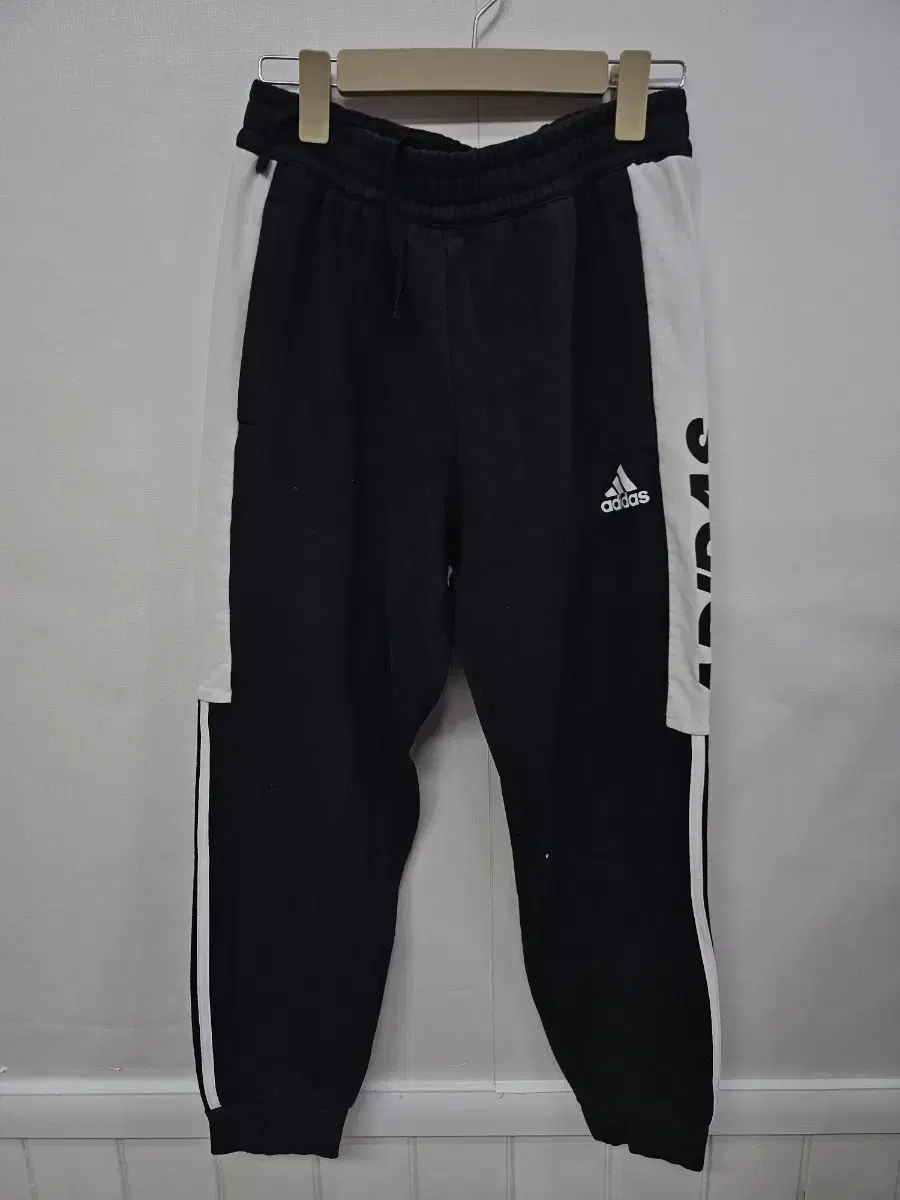 XL Adidas Training Pants Lined Brushed