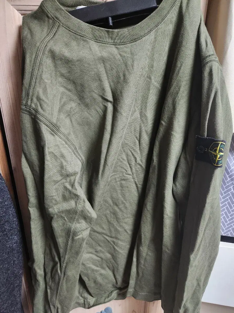 Stone Island XL Khaki Top