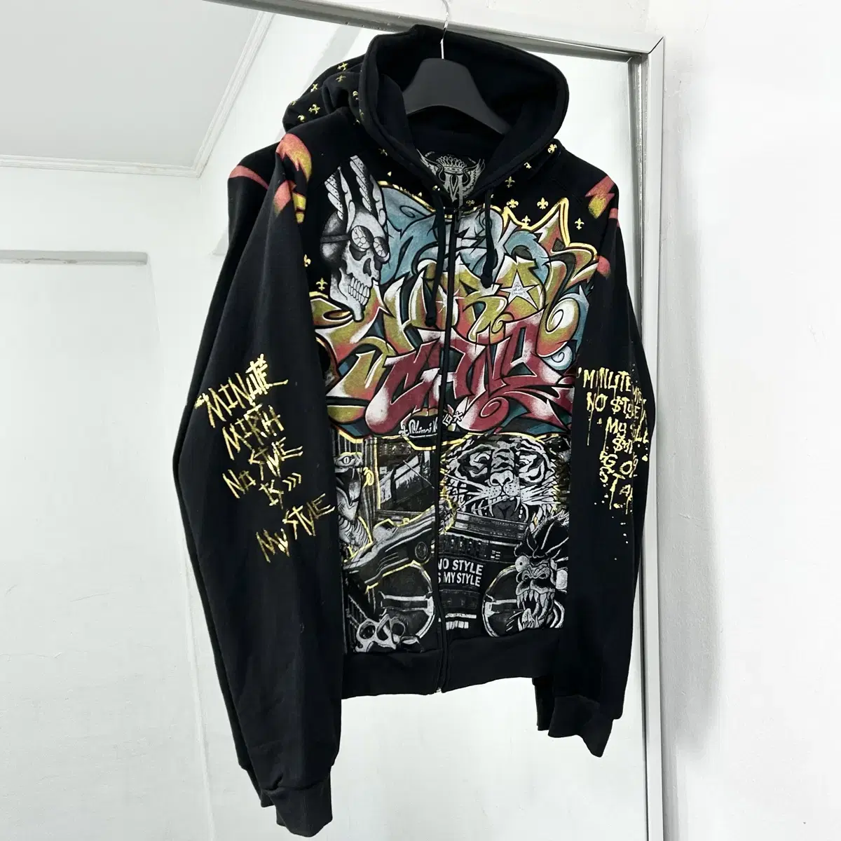 Minute Mirth Punk Printed Hoodie Zip Up