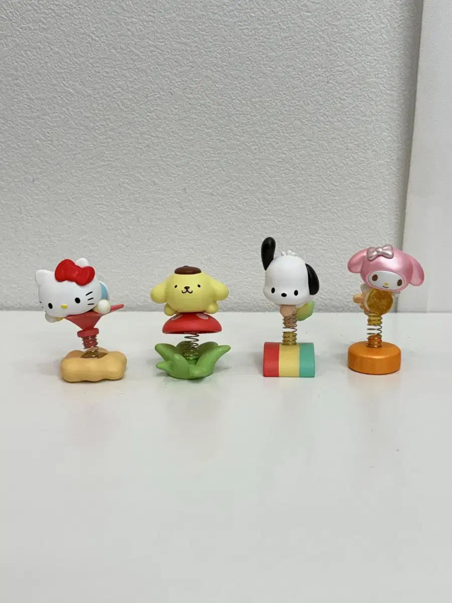 [Random] Sanrio Shaky Dream Figure