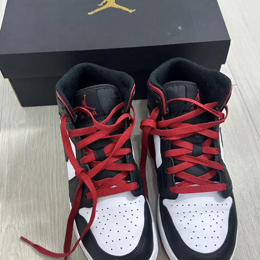 (GS) Jordan 1 Mid White Gym Red 240