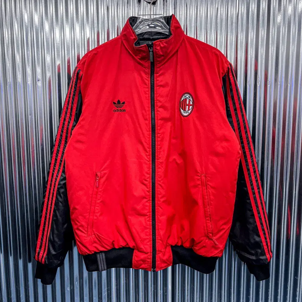 adidas AC Milan Reversible Padded Jumper (Domestic XL) CE878