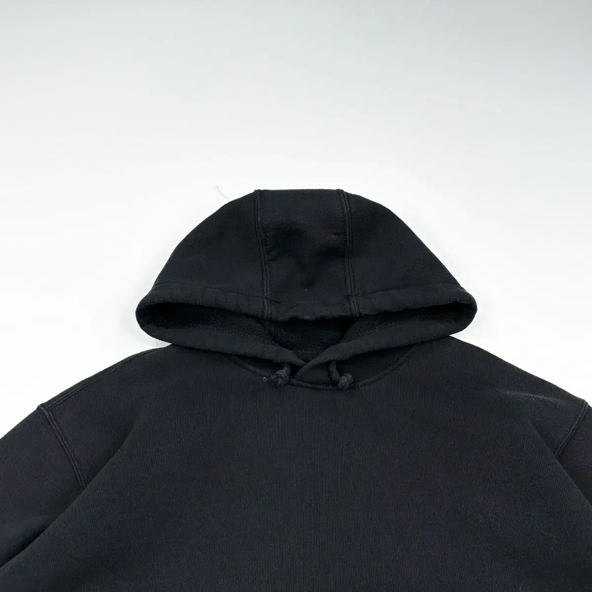 Calhart Original Black Patch Hoodie (true to size M)