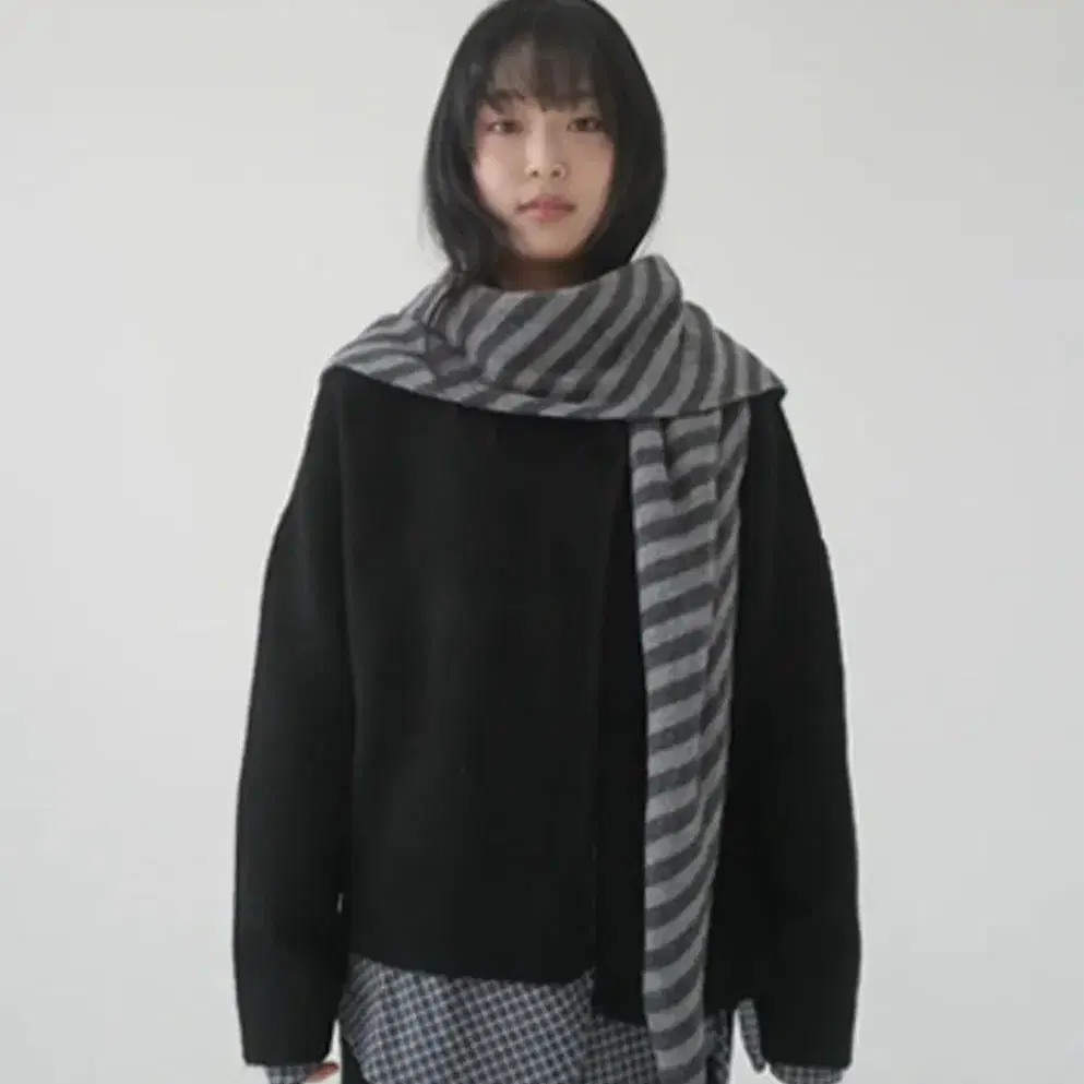 에프터먼데이 wool 100 triangle muffler 울 머플러