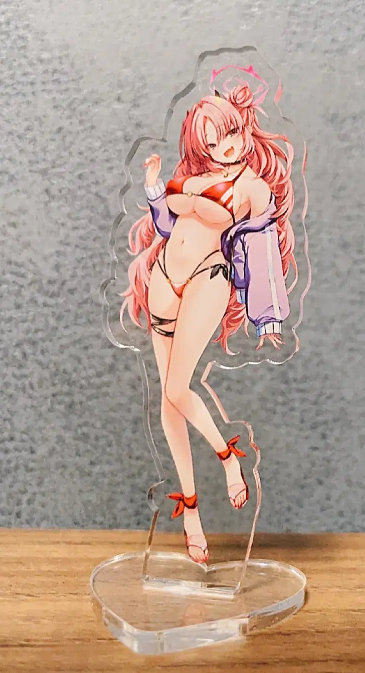 C104 komoke bloo archive kirara swimsuit acrylic stand for sale.