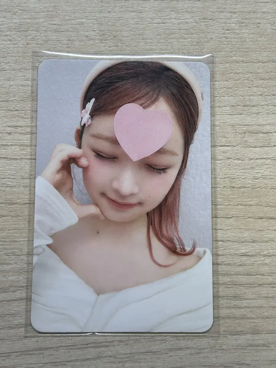 ive lay seasons greetings ssq pre-order benefit heartlay unreleased photocard photocard