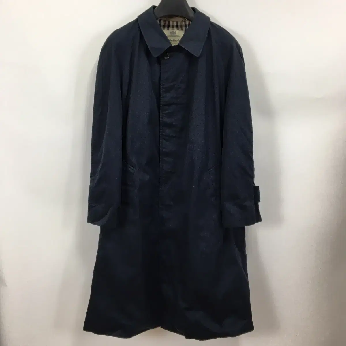 Aquascutum England trench coat M