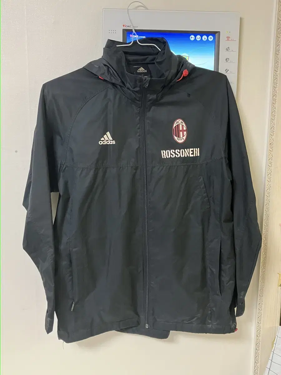 Vintage Adidas AC Milan Windbreaker 95