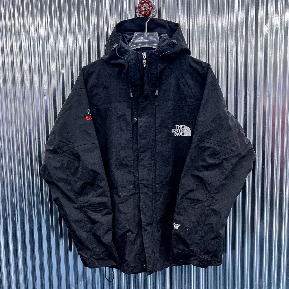 The North Face Summit Series Gore-Tex Windproof Jacket (Domestic XL) CE886