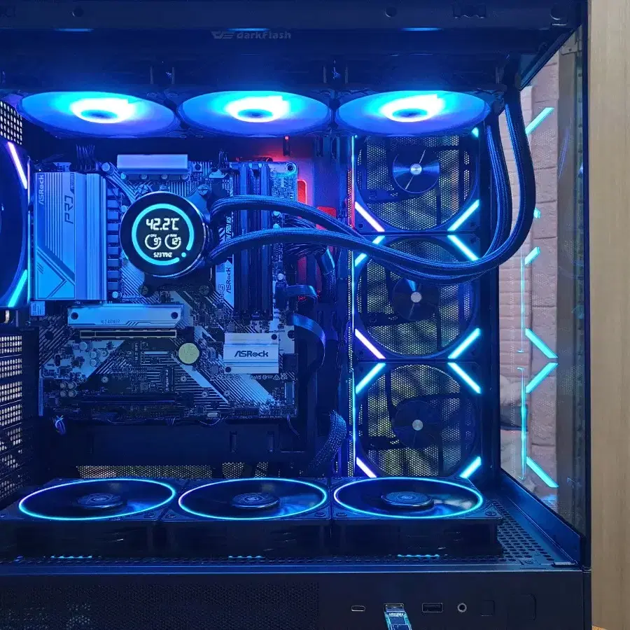 신형 9800X3D RTX4080 Super 컴퓨터 판매