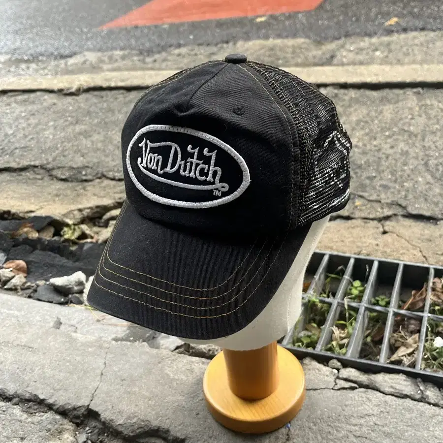 본더치 데님 볼캡 Von Dutch