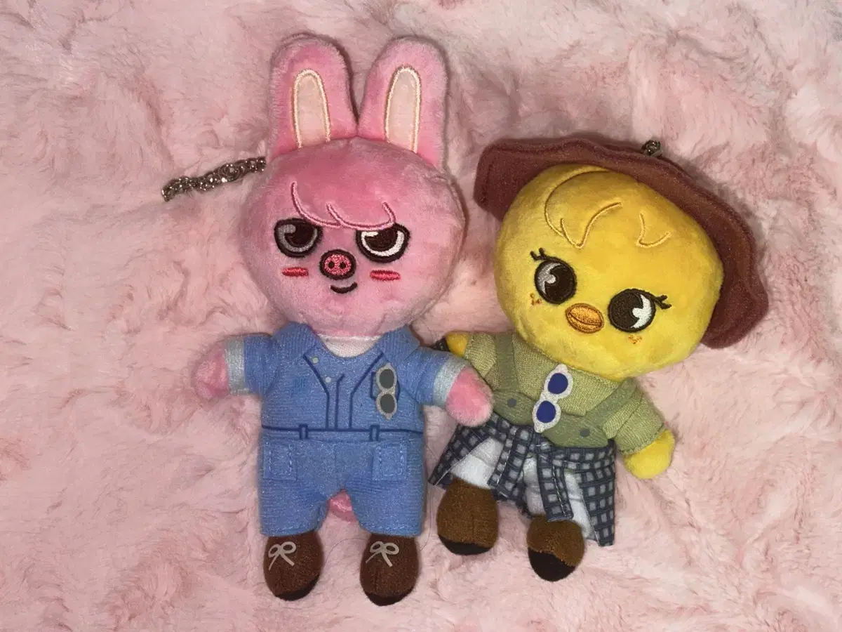 Skz NipponMD skzoo Piggy, Pocky doll keyrings for sale!