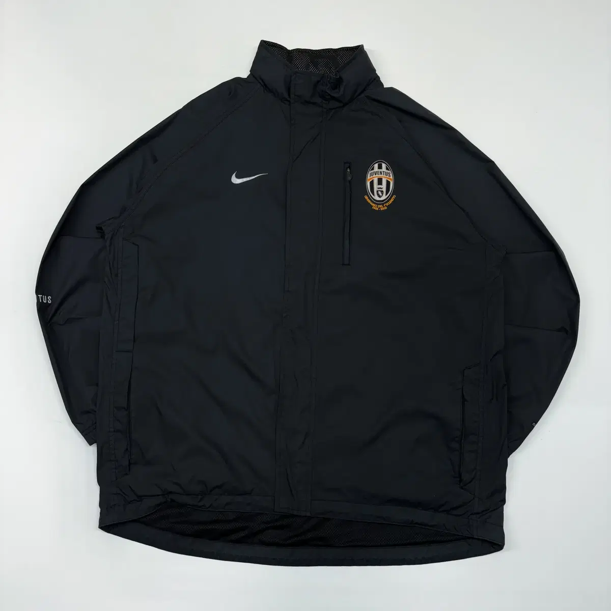 Nike Swoosh Juventus Windbreaker Black L [41126]