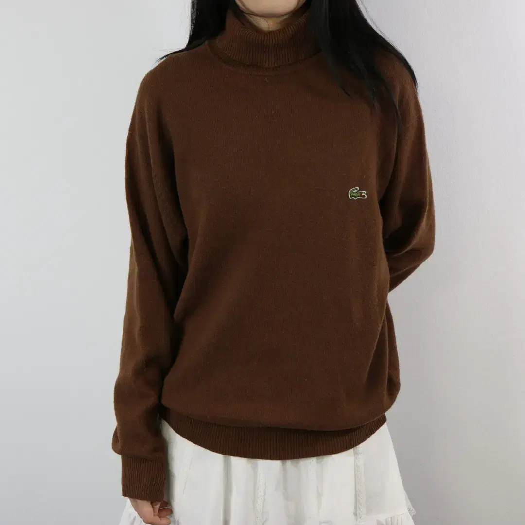 Lacoste Turtleneck brown knit