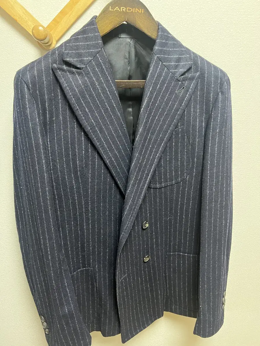 Salvatore Piccolo Navy striped suit size 46