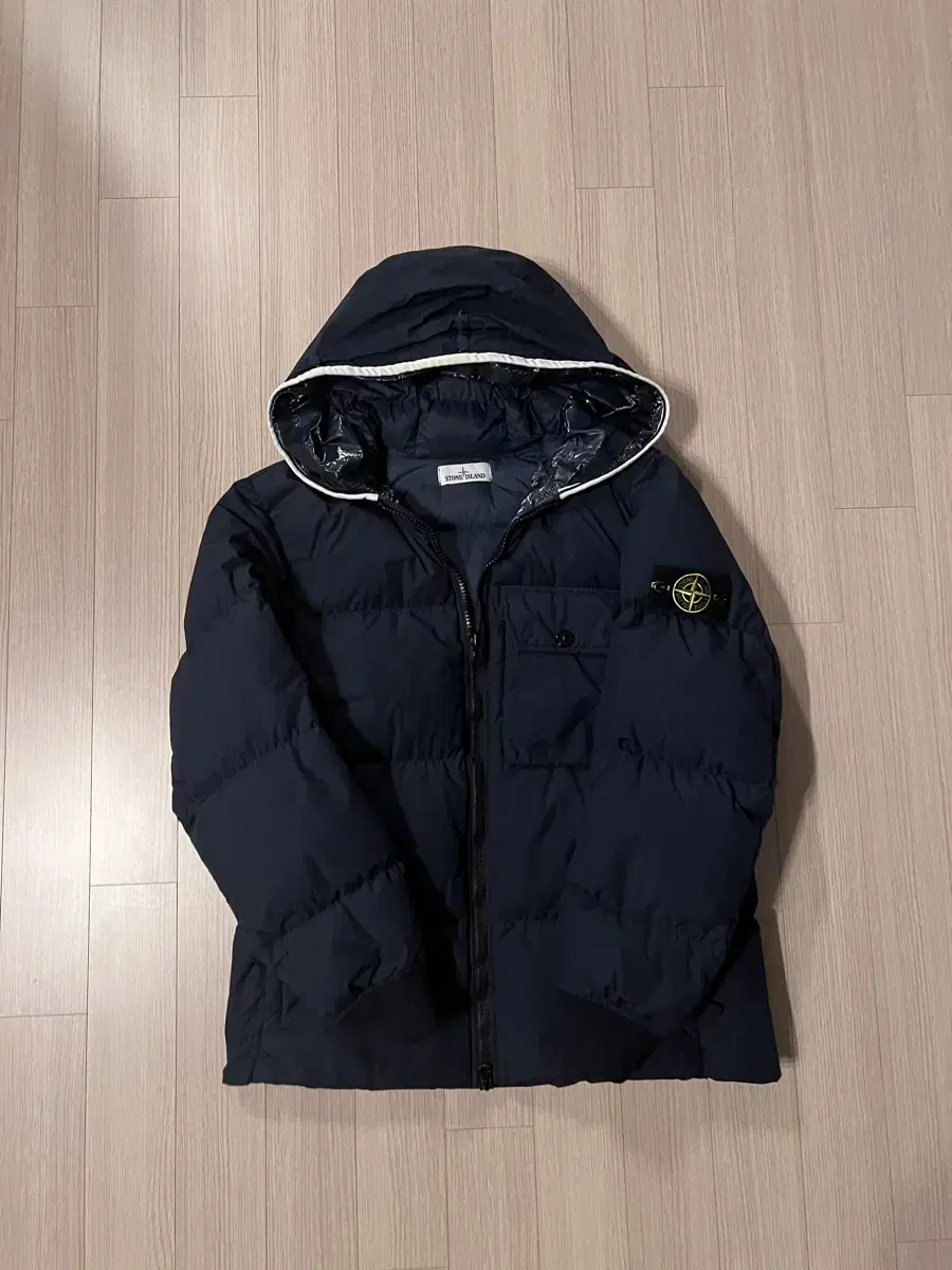 [O.K. Mall Edition] Stone Island Naslan Padded L Navy