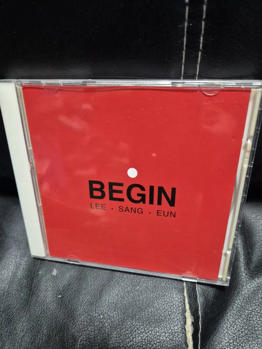 Sang Eun Lee has released 4 albums on CD.