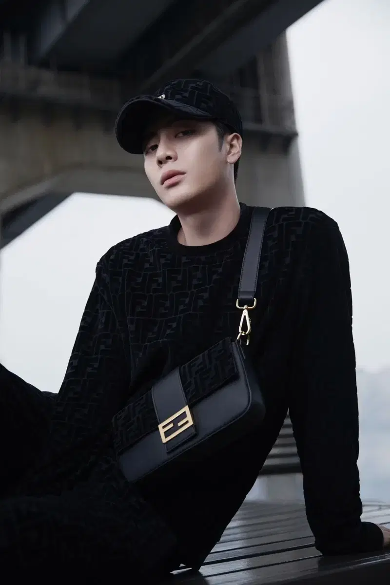 (105) Fendi Velvet Long Sleeve (Season 19 jackson collaboration)