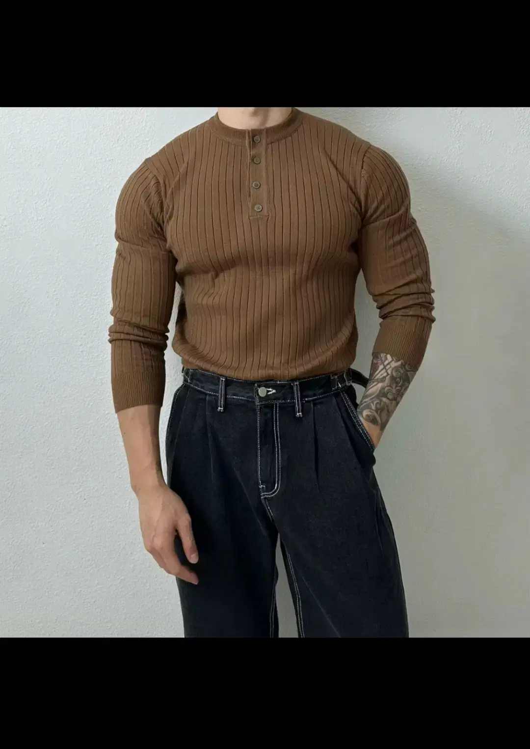 List Price3.9 NewCoolCoolTightFit2.4 MuscleFitFantasy henry neck men's knit long sleeve(fit, material top)