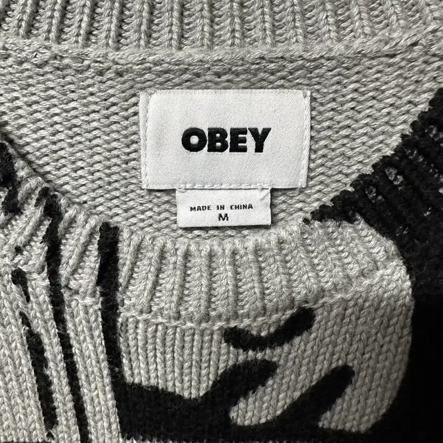 Obey x IAB studio 니트 스웨터