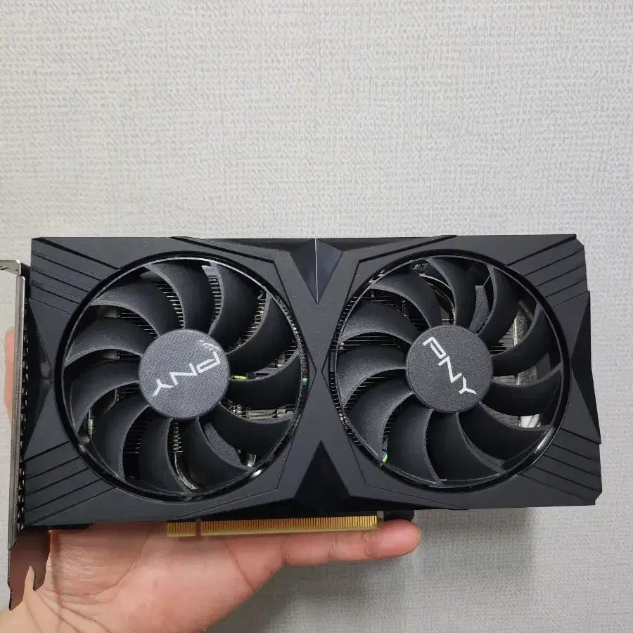 그래픽카드 rtx4060 팝니다