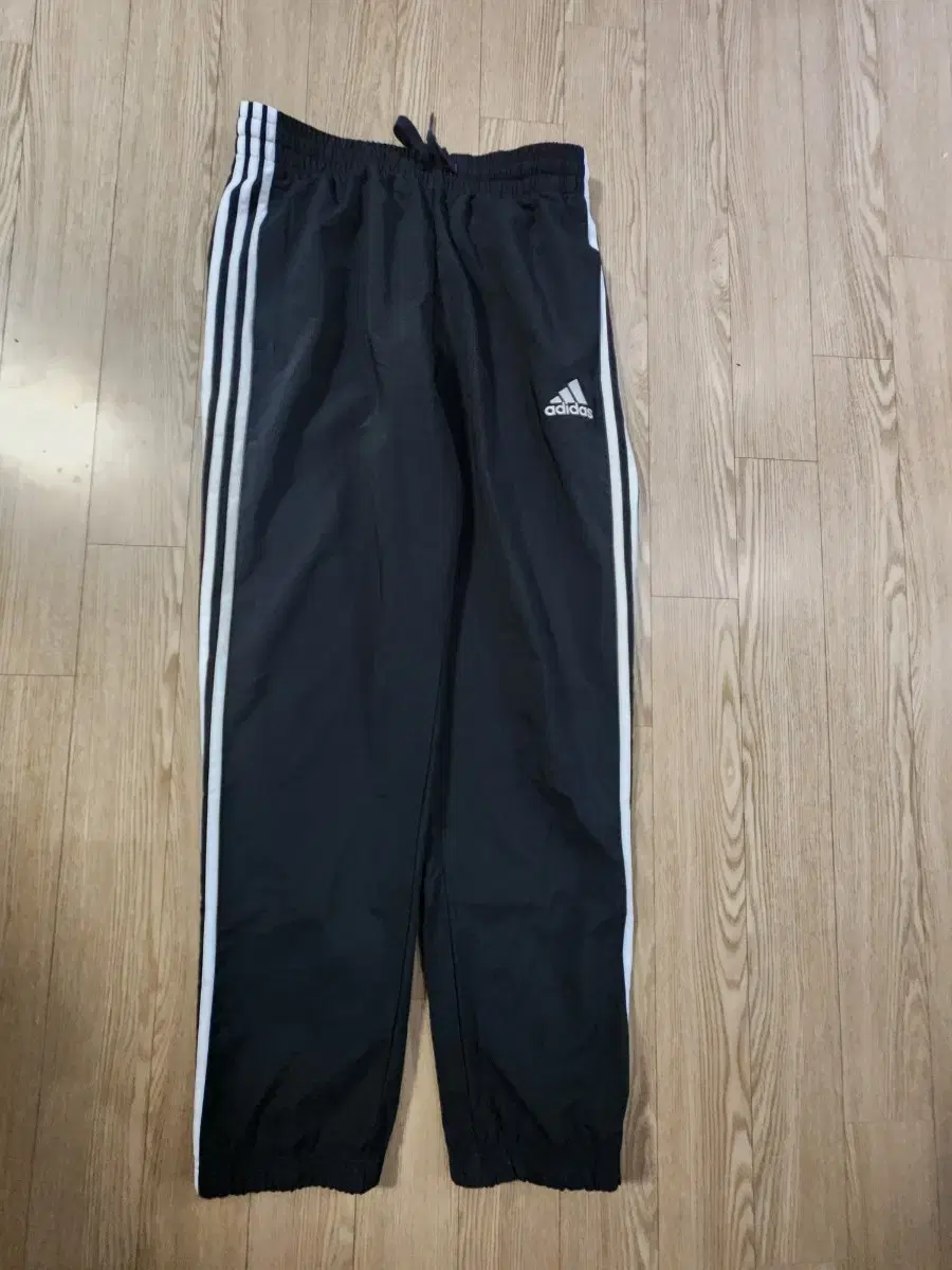 adidas Essential Woven Trousers